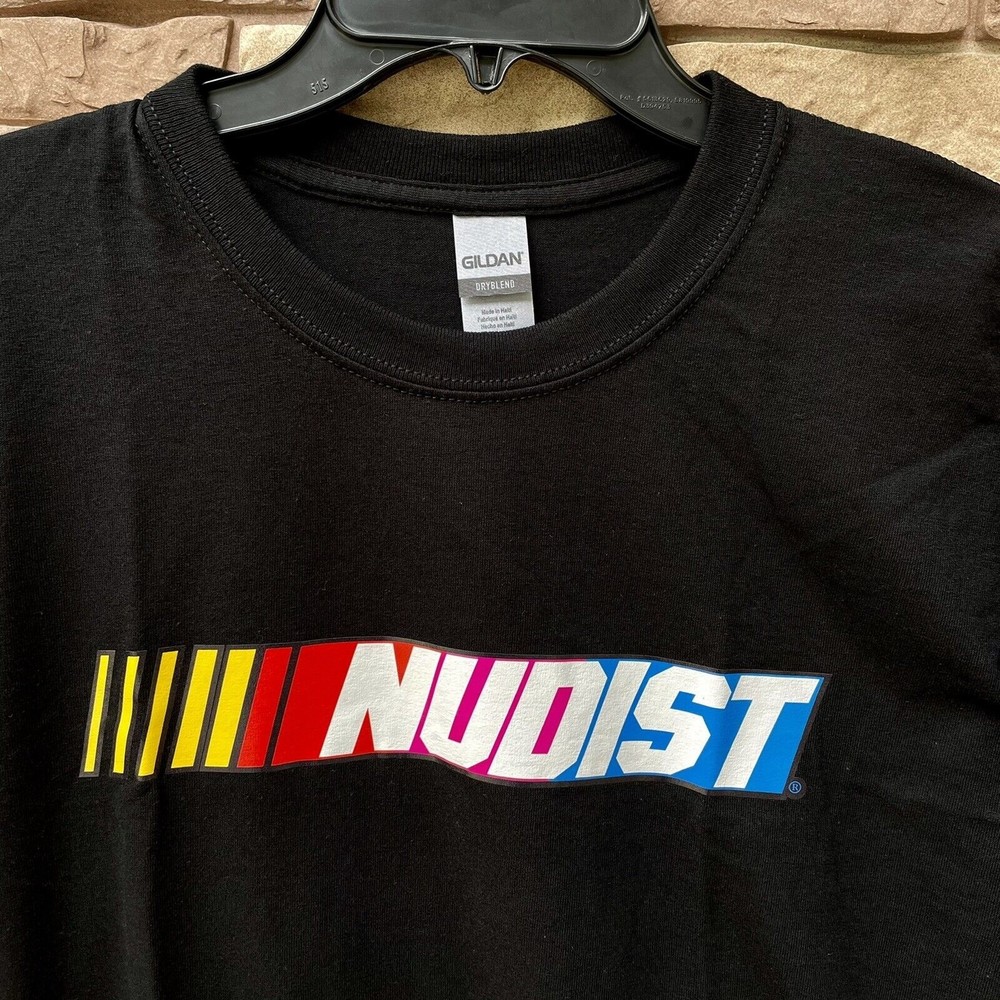 NUDIST Pride Funny Parody T-Shirt Naturist Naked Car Racing Medium